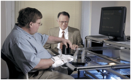 <strong>_________, in stroke victims, has (have) been found to restore function in an affected limb as long as 21 years after the stroke. </strong> A) Use of stem cells B) Use of curare C) Immobilizing the unaffected limb and exercising the affected limb D) Hyperbolic oxygen