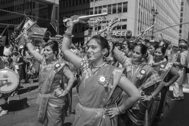<strong>The text describes the way that immigrants from India have established their own cultural norms within New York City. The way the Indian community has chosen to celebrate its ethnicity by holding a large India Day festival is an example of what aspect of ethnicity? </strong> A) ethnic cleansing B) ethnic boundary marking C) national boundary making D) situational negotiation of identity