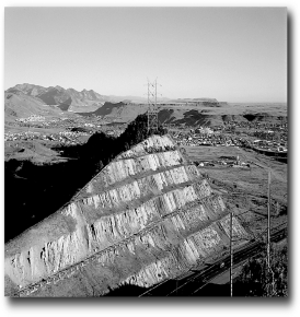 What is the ultimate control of the development of the landscape in the following picture?
