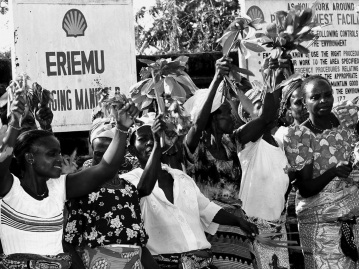 <strong>According to dependency theorists, what keeps low-income countries poor? </strong> A) Poor countries have a culture of poverty that makes them dependent on wealthy countries. B) Global capitalism locks poor countries in a downward spiral of exploitation and poverty. C) Women have a low status in low-income countries. D) Poor countries have a rigid caste system that prevents economic advancement.
