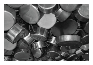<strong>Minerals utilized by humans as a source of metal are termed ____________. </strong> A)metallic minerals B)ore minerals C)source minerals