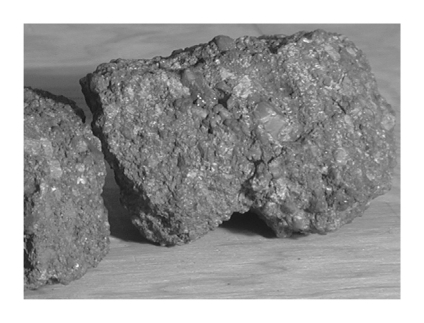 <strong>A clastic rock comprised of sand-sized grains derived from the physical weathering of granite and containing a sizable proportion of feldspar is termed ____________. </strong> A) metasandstone B) lithosandstone C) graywacke D) arkose