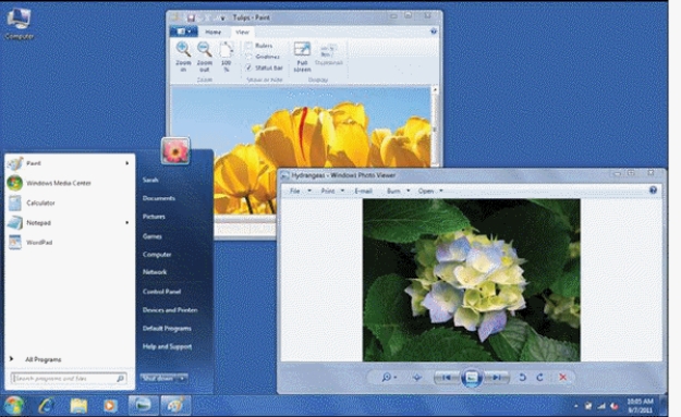 -In the accompanying figure,Windows Photo Viewer appears in a(n)____.