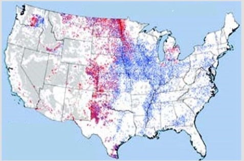<strong>The red areas in the map below are places where </strong> A)soil erosion due to wind is a major problem. B)soil erosion due to water is a major problem. C)soil is being formed faster than it is being eroded away. D)salinization is leaving the soil ineffective for agriculture.