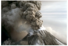 <strong>What type of eruption is shown in this photograph? </strong> A)lava flow B)lava dome C)lava fountain D)pyroclastic column E)pyroclastic flow