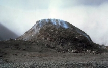 <strong>This relatively small volcanic feature consists of solidified lava and some volcanic ash. What kind of volcano is it? </strong> A) scoria cone B) shield volcano C) composite volcano D) caldera E) none of these