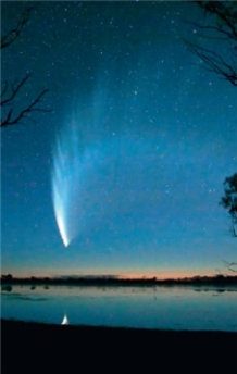 <strong>Where is the Sun located in the following photo </strong> A)above the top of the picture B)below the horizon C)to the left of the picture D)to the right of the picture