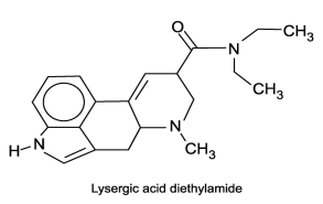 <strong>In water,does the molecule lysergic acid diethylamide act as an acid,a base,neither or both? </strong> A)acid B)base C)neither an acid or a base D)both as an acid and as a base