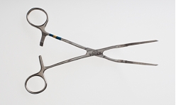 NARRBEGIN: Figure 09-28 A What to you need to do to make this clamp useable?