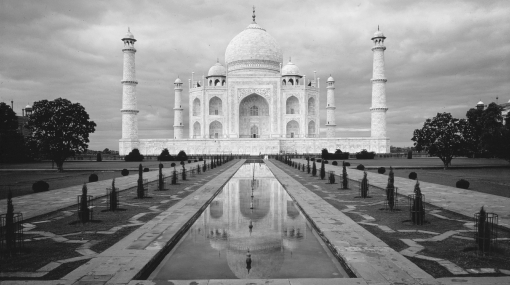 <strong>Questions refer to the image below.   The Taj Mahal, a mausoleum built by Shah Jahan for his wife, Mumtaz Mahal, c. 1630. Designed by a Parsi (Indian of Persian origin) architect. Which of the following was a major reason that the Mughals created buildings such as the Taj Mahal?</strong> A) Rulers created monumental places of worship to demonstrate that they were pious men. B) Rulers needed to employ as many craftsmen as possible in order to prevent rebellions. C) Rulers used architecture to compete with other rulers for the people's reverence. D) Rulers used art and monumental architecture to legitimize their rule. <div style=padding-top: 35px> 