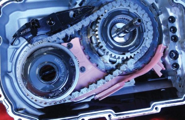 <strong>Identify the component of 6T40 transmission shown in the given figure </strong> A) Transfer chain arrangement B) Drive and driven sprockets C) Variable-force solenoid D) Forward clutch