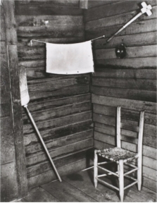 <strong> Sherrie Levine's After Walker Evans: 7 (figure 21.21A) illustrates the concept that all art is based on former precedents by:</strong> A) Rejecting a story of art B) Abandoning a set style C) Appropriating another work D) Deconstructing a photograph