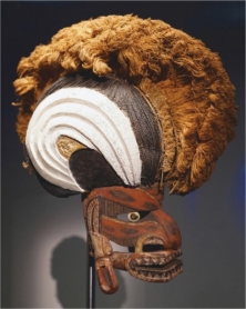 <strong> The tatanua mask (figure 17.7) from New Ireland helps ancestral spirits move to the next world because:</strong> A) It is made to look like a spirit B) It is made using feathers C) It has a hairstyle that references mourning the dead D) It contains mana