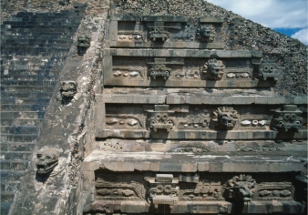 <strong> A pyramid like the Temple of the Feathered Serpent (figure 17.13) in Teotihuacán was associated with:</strong> A) Ball games, sacrifice, and rulers B) Water, sacrifice, and apartments C) Ancestors, a sacred mountain, and ball games D) Ancestors, gods, and sacrifice