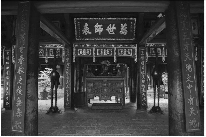-Which of these themes of Vietnamese history is illustrated by the image of the Temple of Literature, Hanoi?