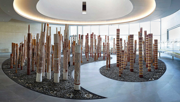 <strong> The Aboriginal Memorial commemorates all the native peoples of Australia who died as a result of which event?</strong> A)U.S. Civil War B)European settlement C)Hundred Year War D)Black Plague