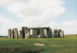 <strong> Figure 4-1 What field of science focuses most on the connections between ancient celestial observations and such structures as the one seen in the accompanying figure?</strong> A) theology B) astrology C) archeology D) archeoastronomy E) archeophilosophy
