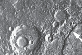 <strong>  What is the arrow in the above photo pointing to on the surface of Mercury?</strong> A) mountain B) valley C) crater D) scarp <div style=padding-top: 35px> 