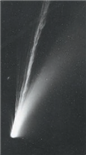 The tail on the right side of the photo is the dust tail.