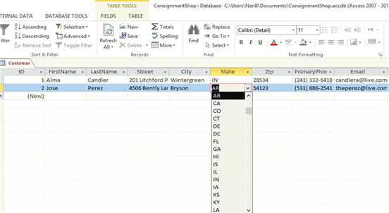 <strong>Case Based Critical Thinking Questions Case 5-1 Janise is creating a database to keep track of her customers for her pet sitting business. She is in the process of creating the Customer table. She would like to design the table so that data entry is as consistent and accurate as possible. Using the figures below, determine which Access features Janise used to ensure consistent and accurate data entry. Figure Case 5-1-1 Figure Case 5-1-2 The 9999 included in the Input Mask property in Figure Case 5-1-2 indicates that data entry is ____ for that part of the field.</strong> A) required B) optional C) automatic D) a default value